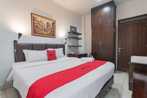 RedDoorz at Dago Asri 3